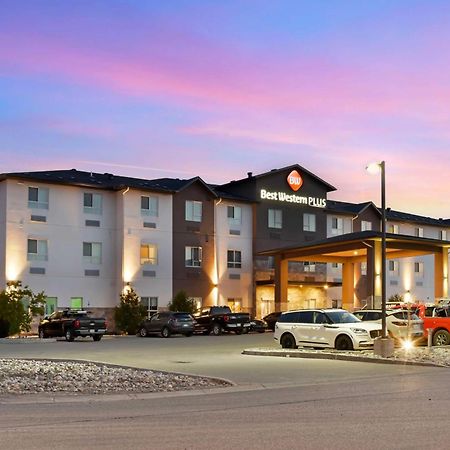 Best Western Plus Moosomin Hotel Екстер'єр фото