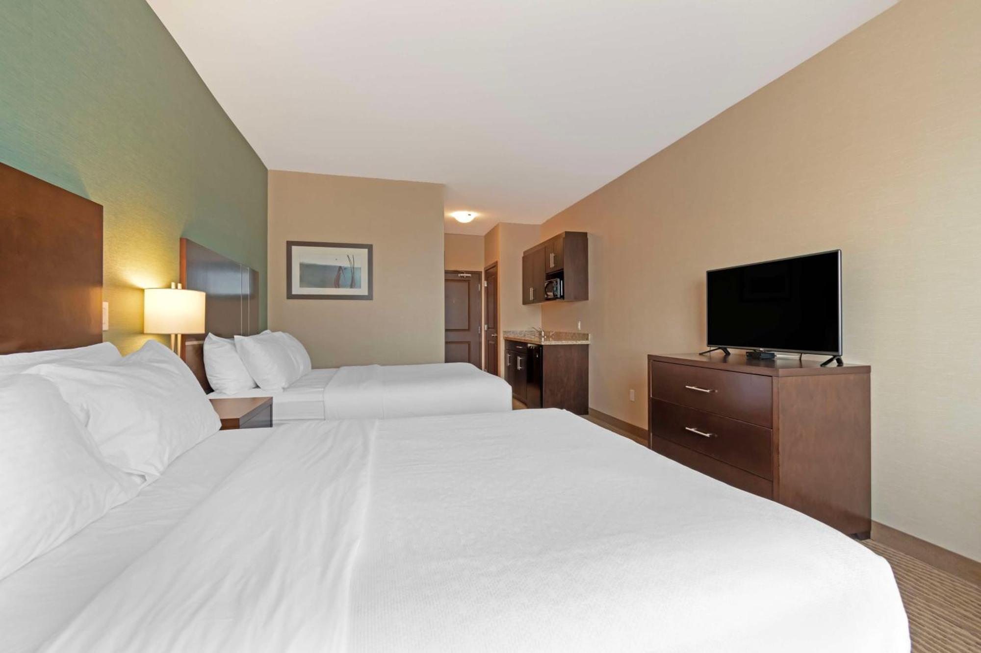 Best Western Plus Moosomin Hotel Екстер'єр фото
