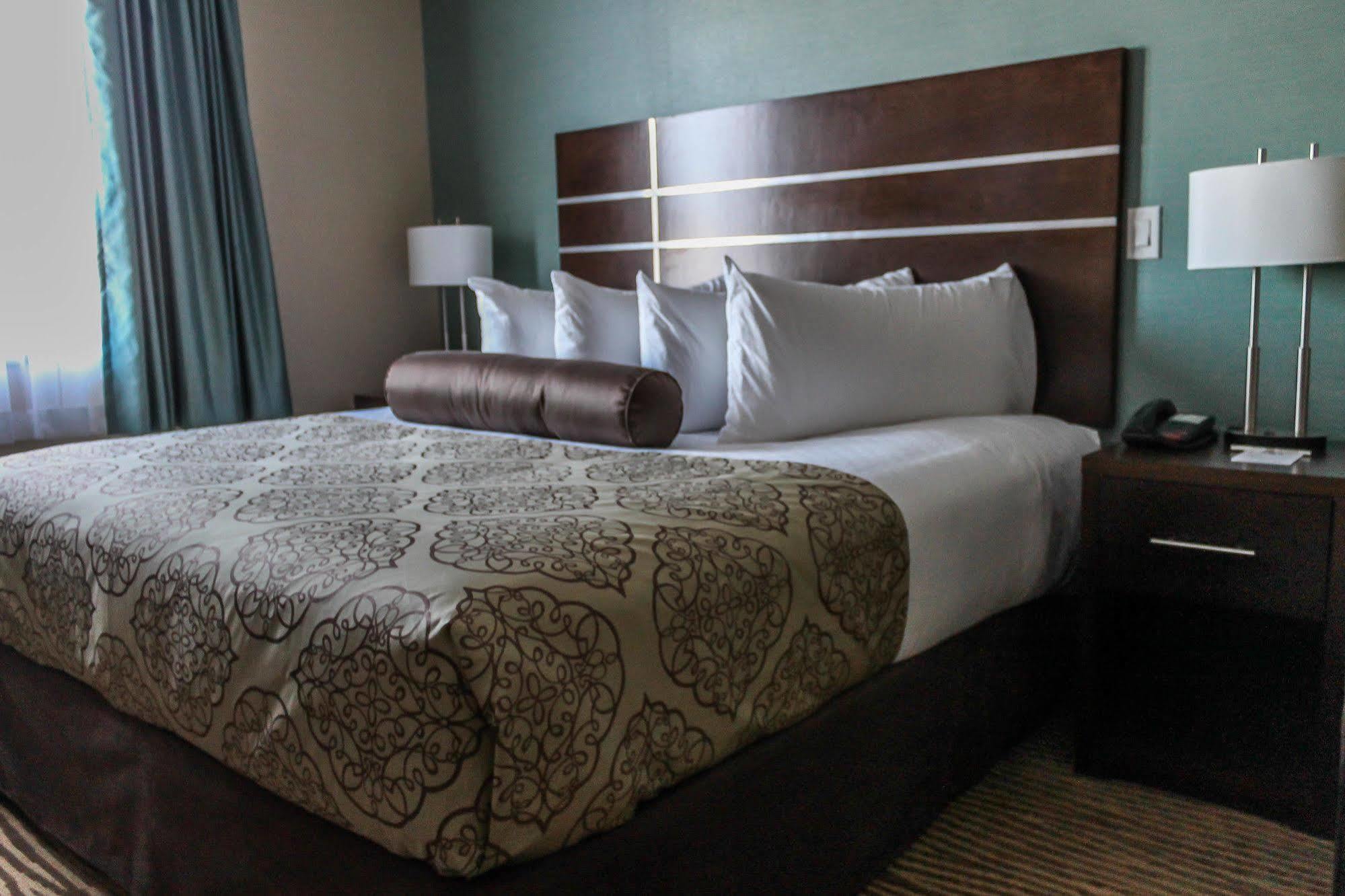 Best Western Plus Moosomin Hotel Екстер'єр фото