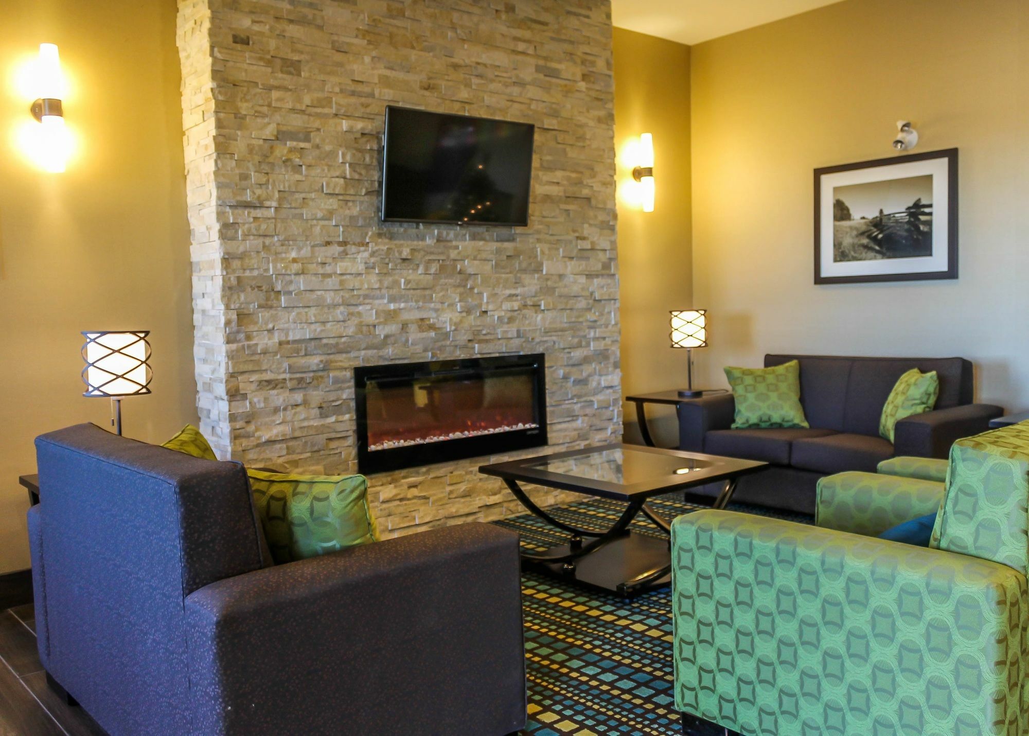 Best Western Plus Moosomin Hotel Екстер'єр фото