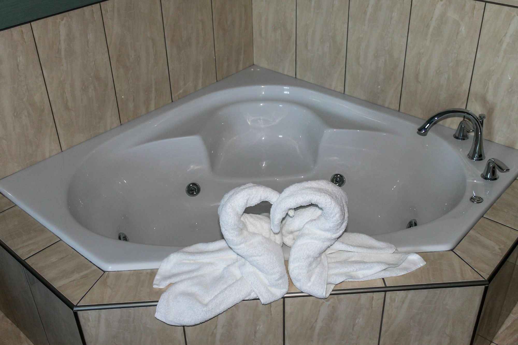 Best Western Plus Moosomin Hotel Екстер'єр фото